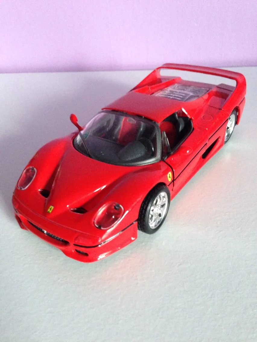 46002 ferrari laferrari diecast