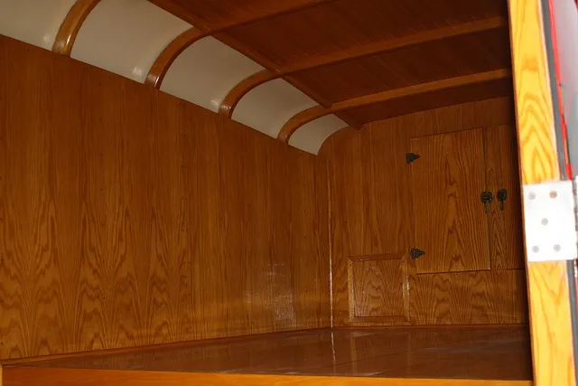 46008 labatt streamliner racing