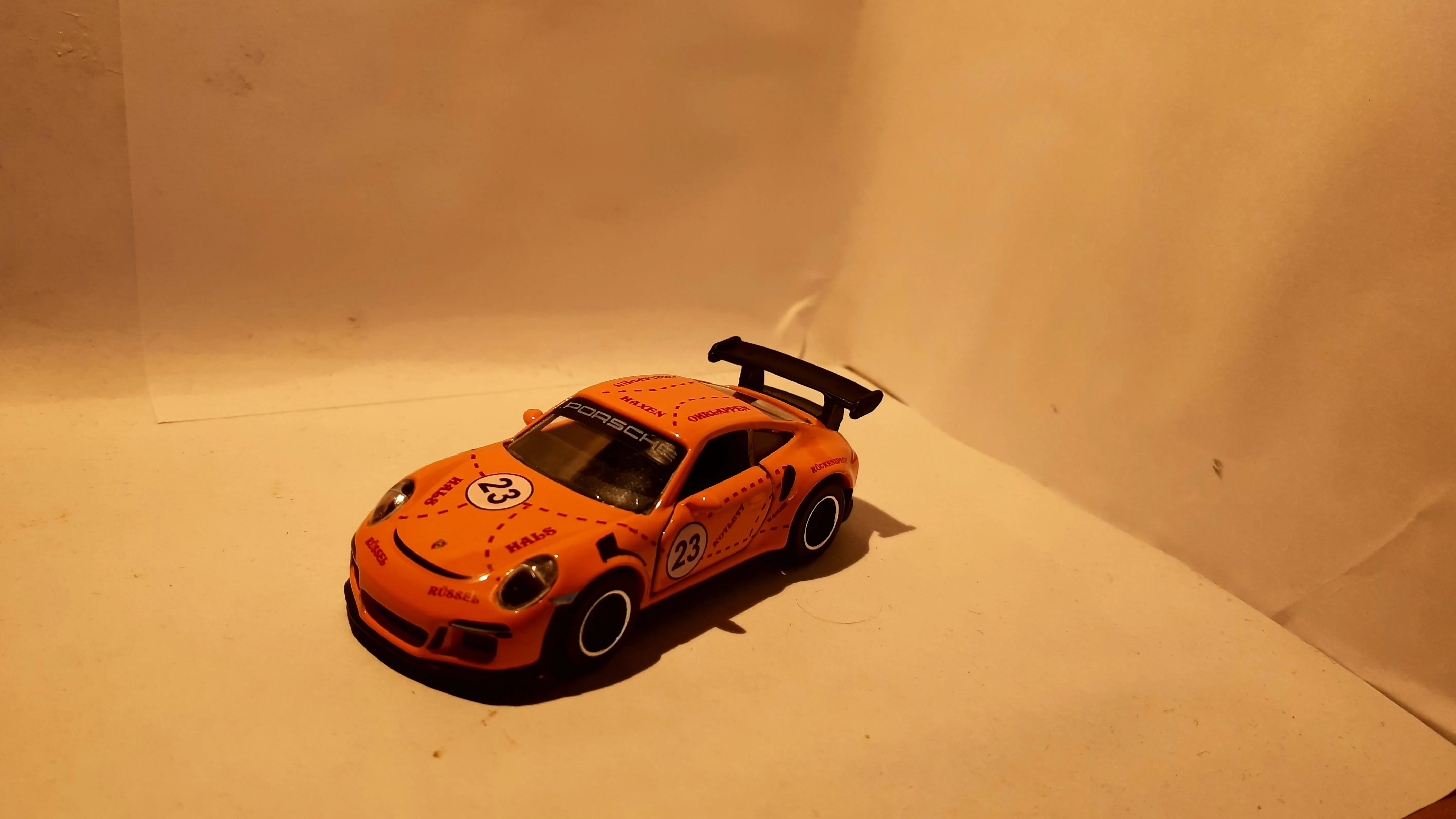 46024 porsche gt3 diecast materials