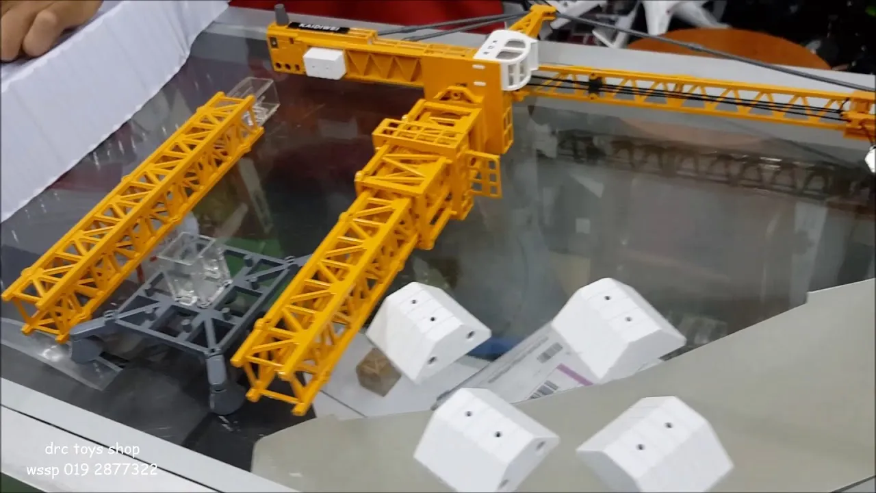 46026 liebherr crane models 1