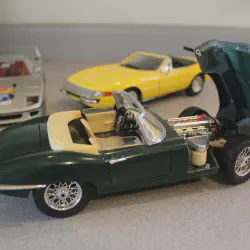 /img/46028-diecast-cars-reorder-collection.webp
