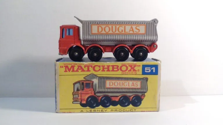 46033 liebherr diecast model