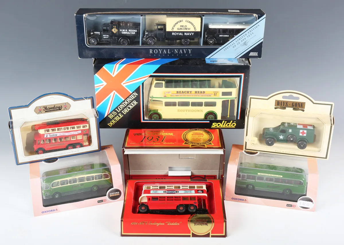 46042 diecast bus condition