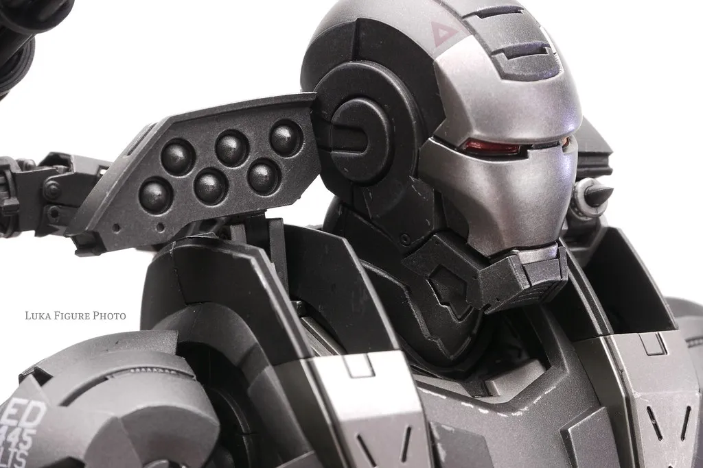46043 war machine diecast detailed paint