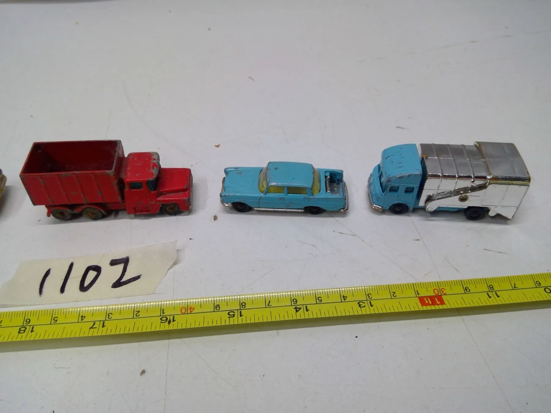 46056 husky diecast vehicles rare