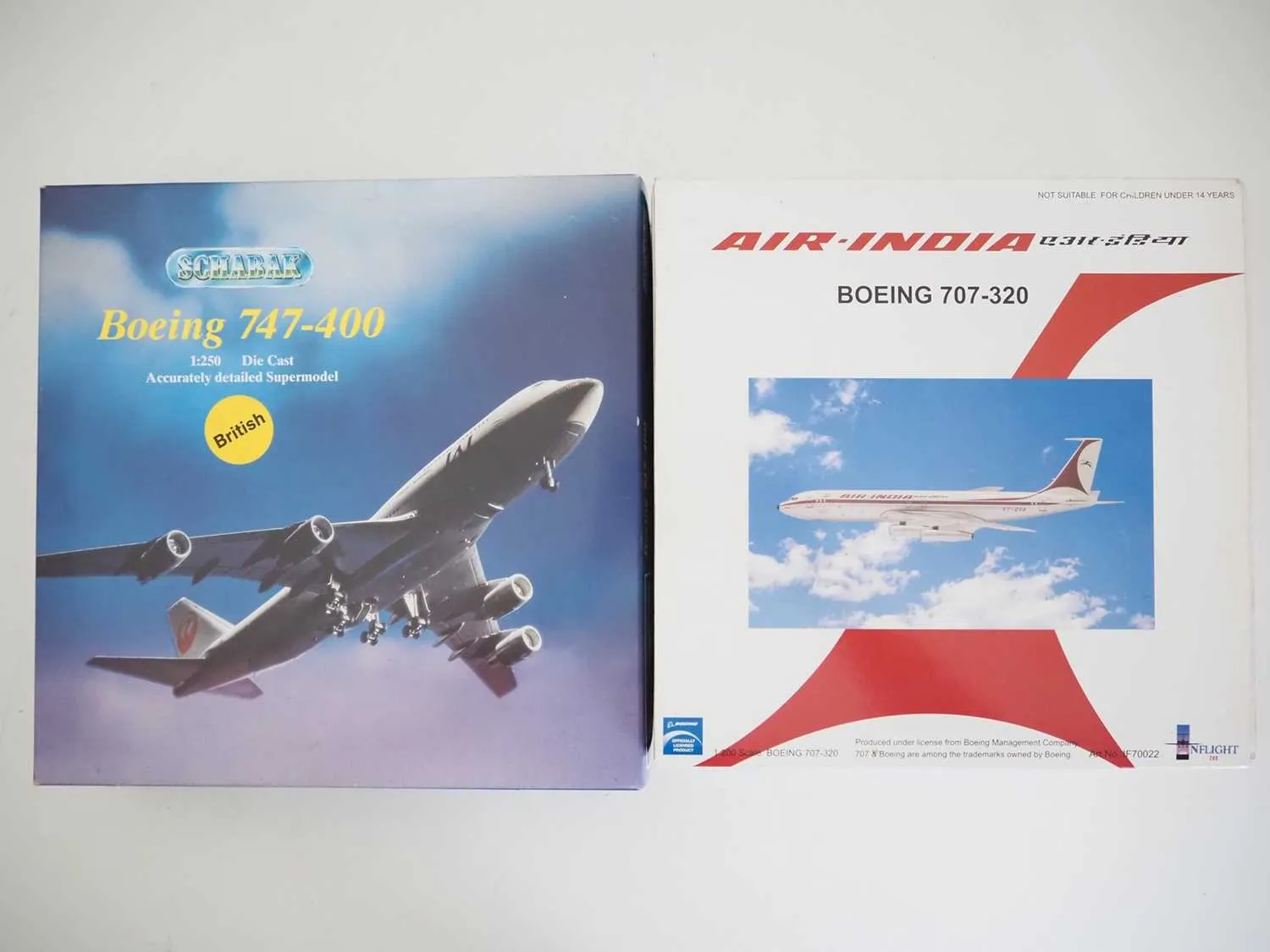 46058 diecast airplane collection care