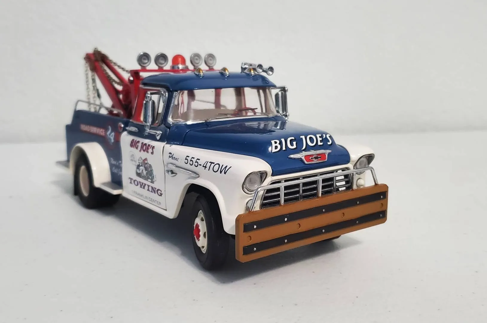 46061 diecast dump truck detailed