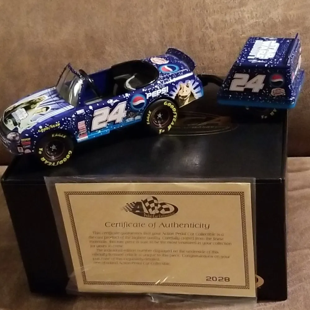 46068 diecast car guitar pedal muscle car