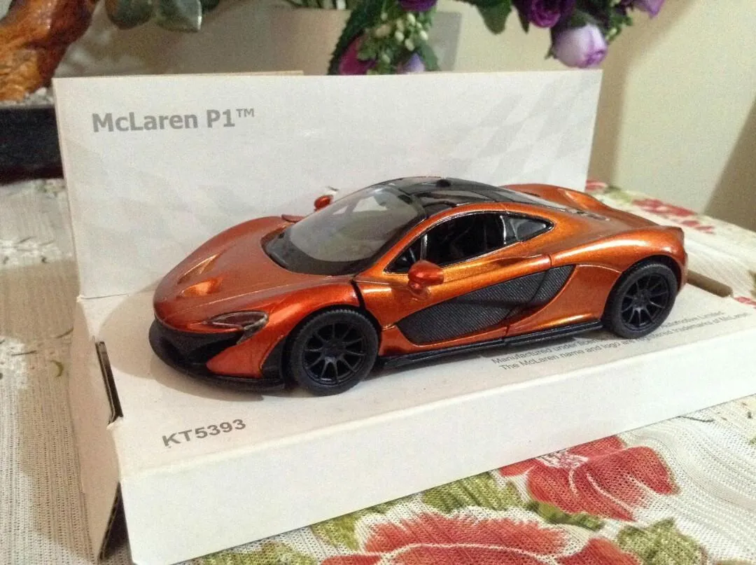 46077 kinsmart diecast display