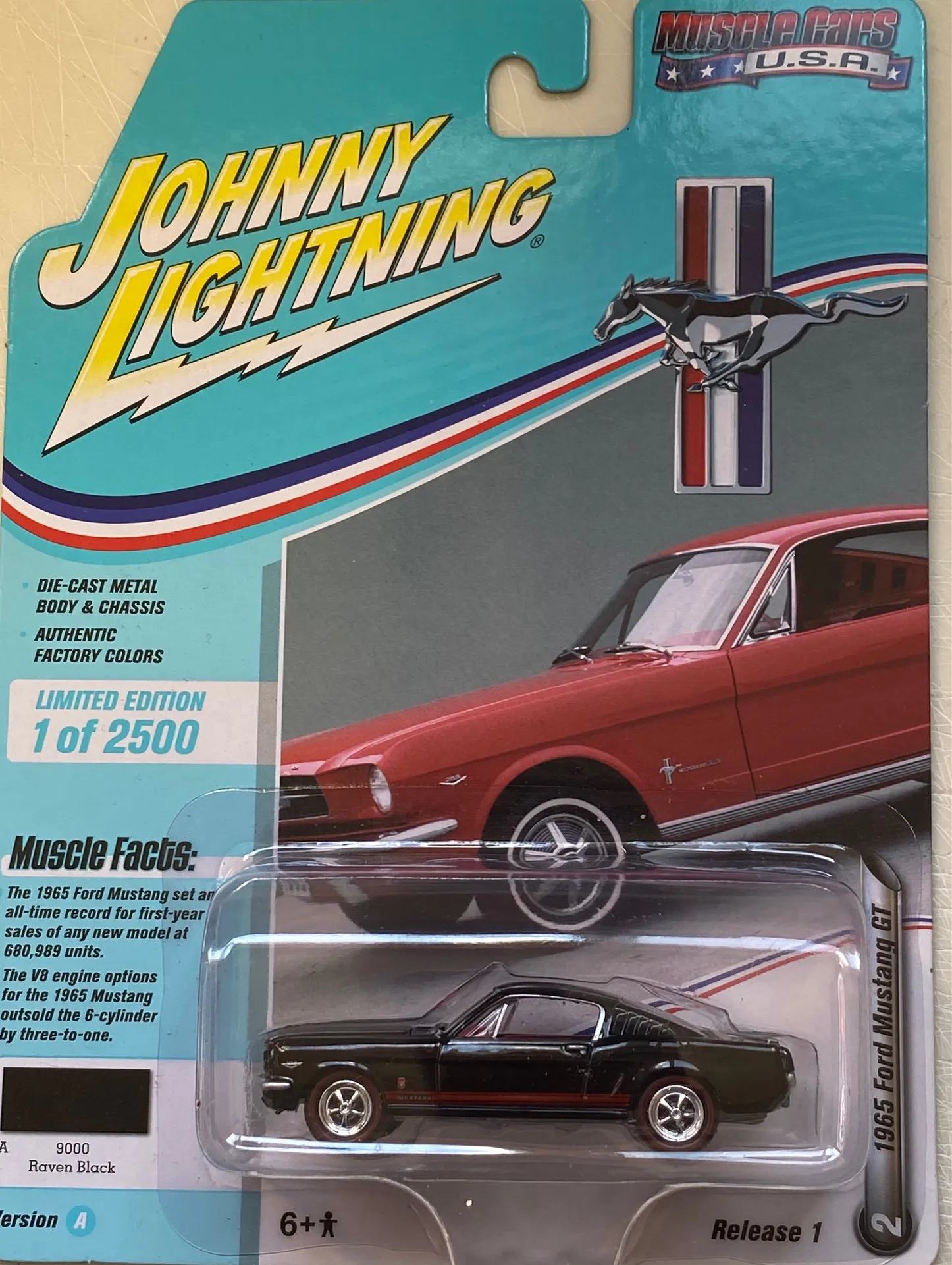 46096 johnny lightning military diecast display