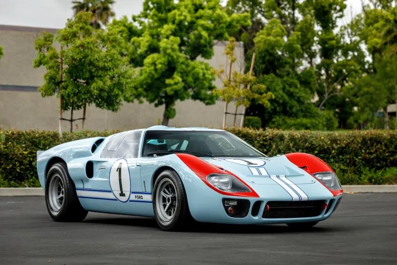 /img/46113-gt40-diecast-legacy.webp