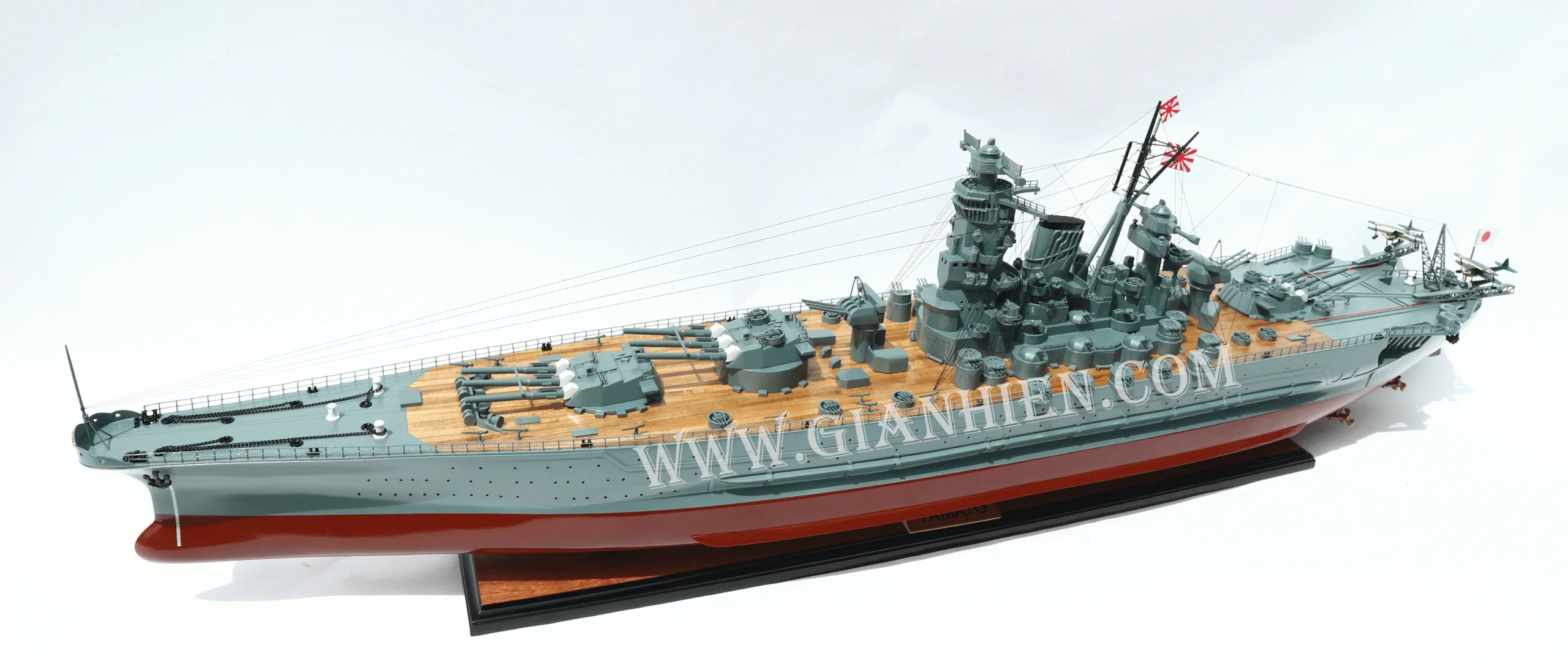 46148 yamato diecast display