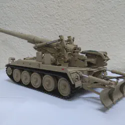 /img/46151-diecast-tank-display.webp