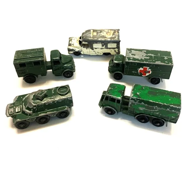 46162 diecast army model cars cleaning
