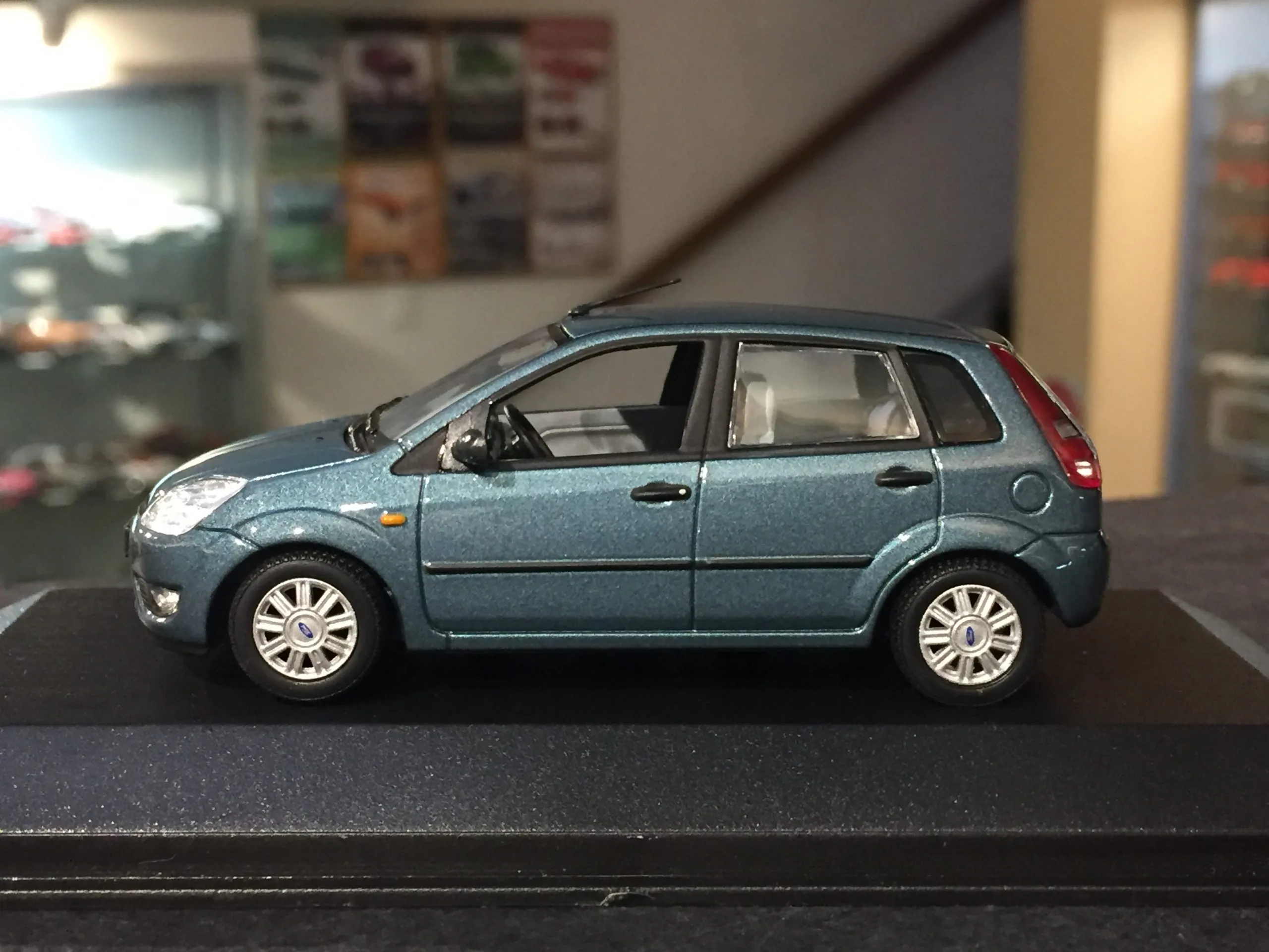 46179 ford fiesta diecast models opening