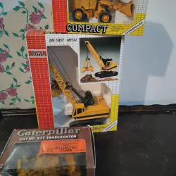 /img/46206-vintage-caterpillar-toys-collecting.webp