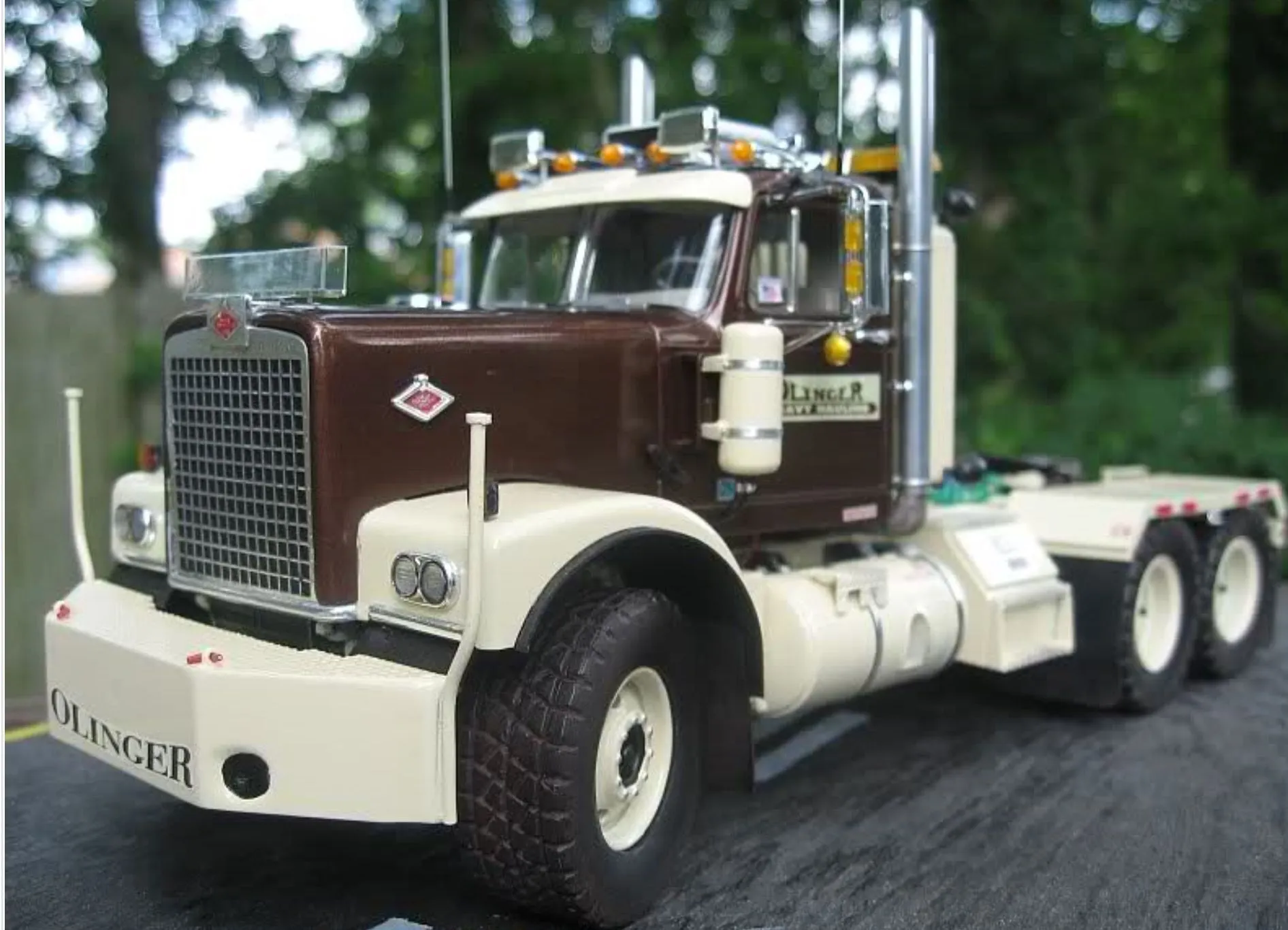 46254 diecast truck scale
